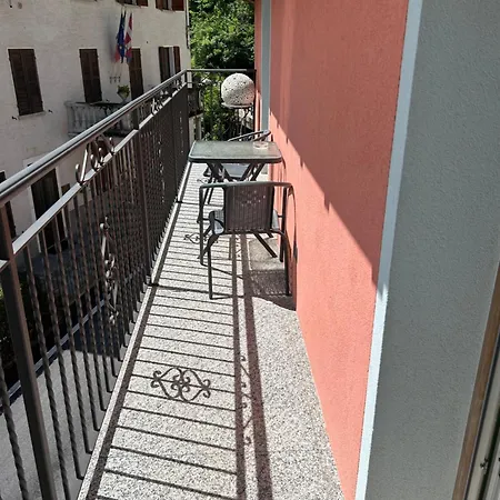 Apartmán Casa Nonna Maria Crealla